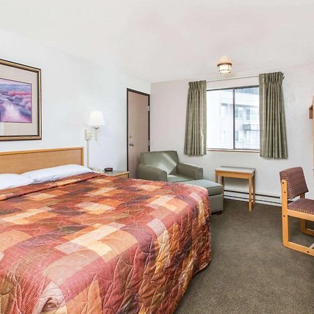 Super 8 By Wyndham Ketchikan Zewnętrze zdjęcie